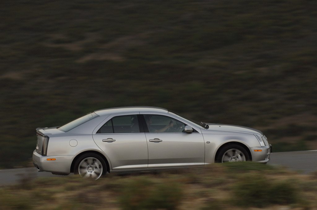 Cadillac STS 