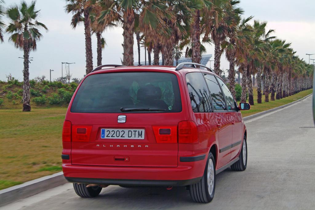 SEAT Alhambra 1.9 TDi 115 Cv Signa 5P