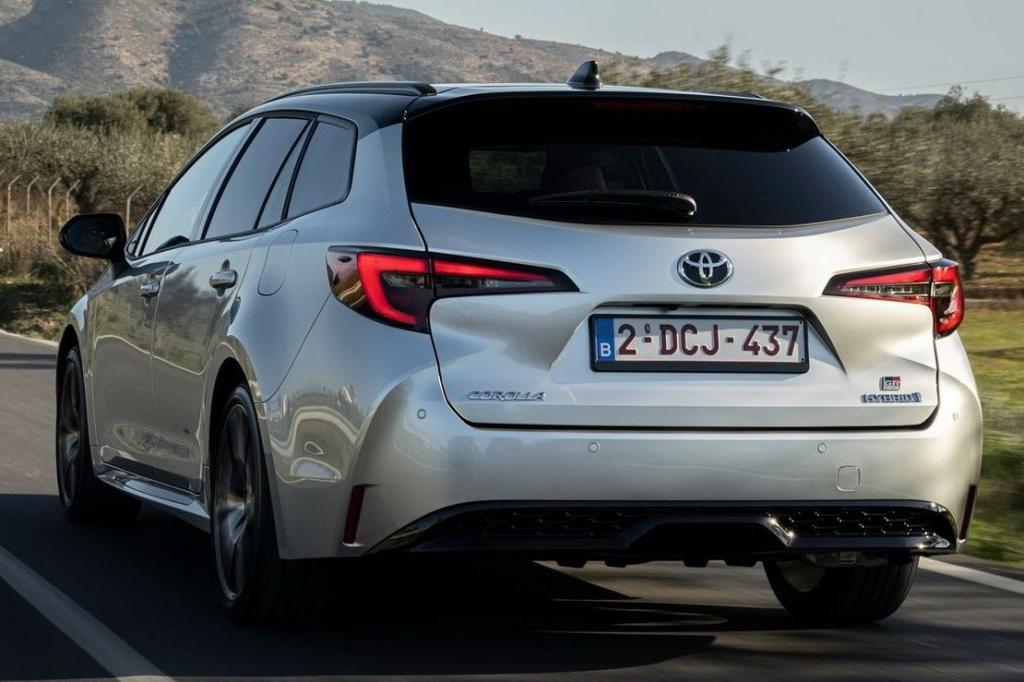 Opinion y Prueba Toyota Touring Sports 180 CV